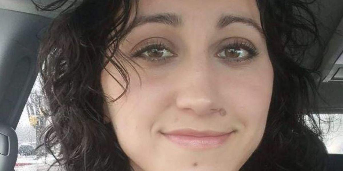 Colorado Mom ran away after Killing 2 Kids and injuring third